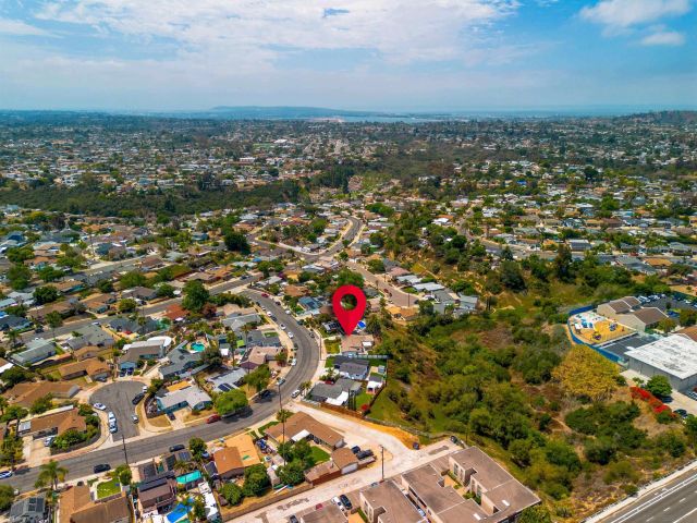 4852 Kings Way, San Diego, CA 92117
