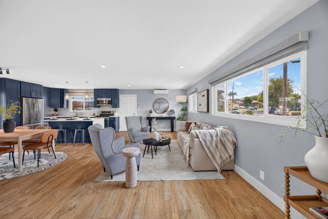 4852 Kings Way, San Diego, CA 92117