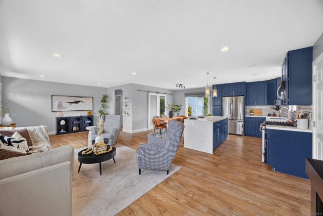 4852 Kings Way, San Diego, CA 92117