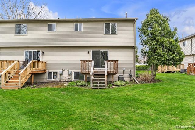1264 Jay Street, Waterford, MI 48327