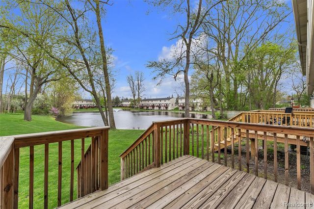 1264 Jay Street, Waterford, MI 48327