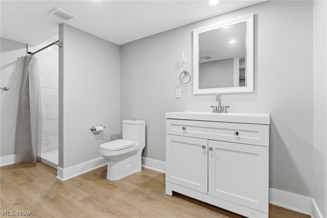 738 Anthony Street, Richmond Heights, OH 44143