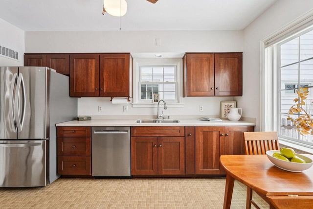 120 W Henry Clay STREET, Whitefish Bay, WI 53217