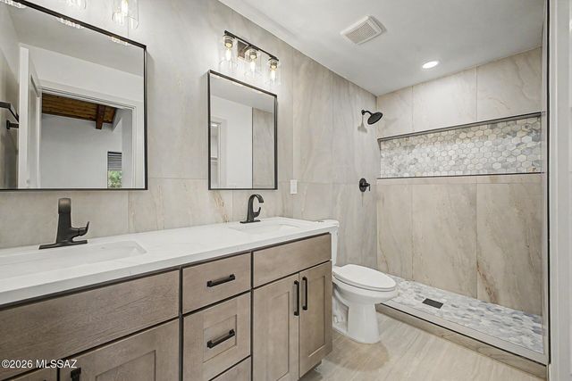 1514 E Lind Road, Tucson, AZ 85719