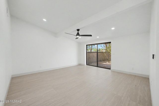 1514 E Lind Road, Tucson, AZ 85719