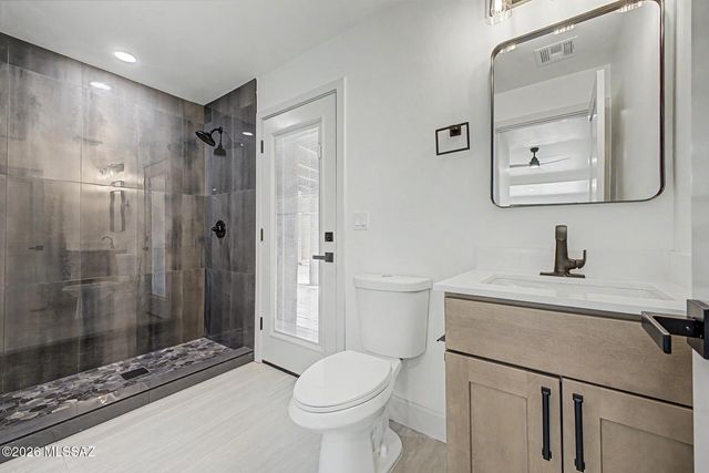 1514 E Lind Road, Tucson, AZ 85719