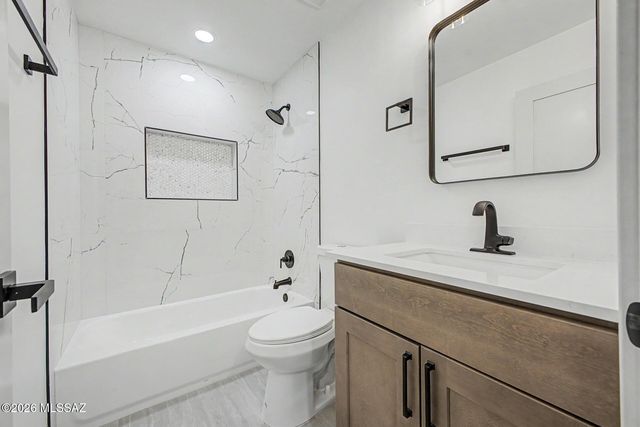 1514 E Lind Road, Tucson, AZ 85719