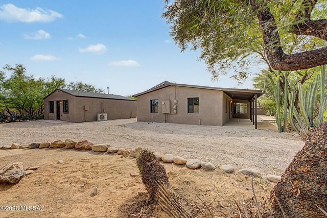 1514 E Lind Road, Tucson, AZ 85719