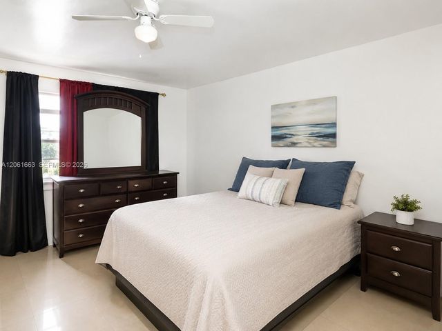 4044 NW 19th Street 401, Lauderhill, FL 33313