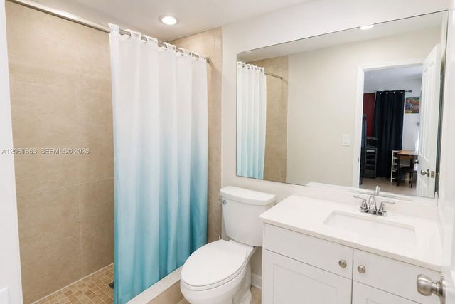 4044 NW 19th Street 401, Lauderhill, FL 33313