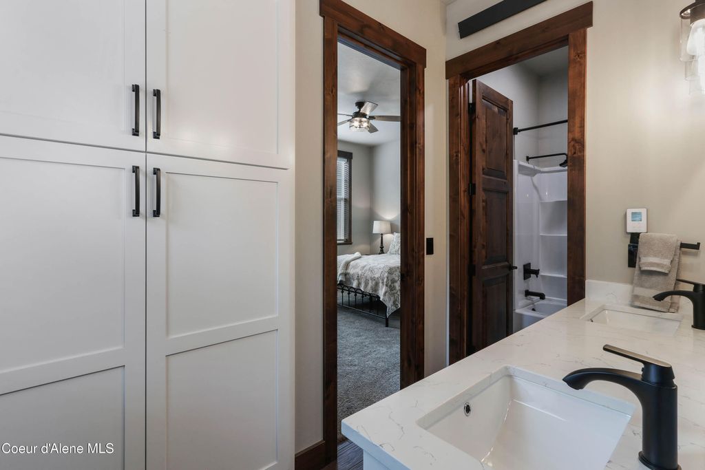 399 Forest Knolls Dr, Sandpoint, ID 83864 photo 38