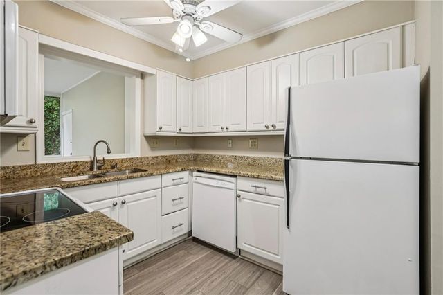 103 La Rue NW Place, Atlanta, GA 30327