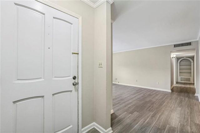 103 La Rue NW Place, Atlanta, GA 30327