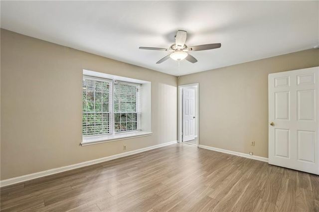 103 La Rue NW Place, Atlanta, GA 30327