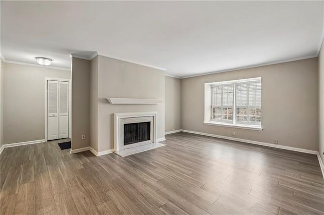 103 La Rue NW Place, Atlanta, GA 30327