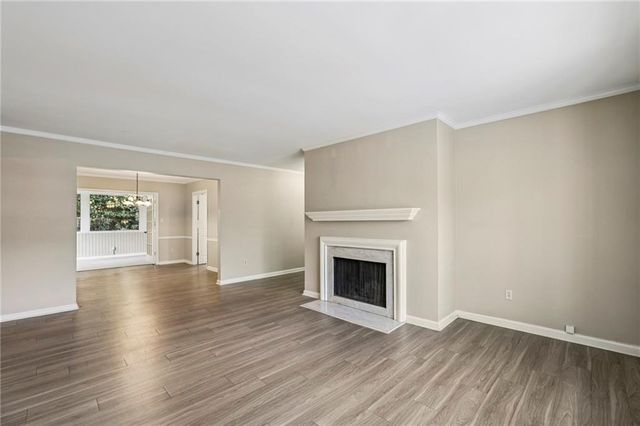 103 La Rue NW Place, Atlanta, GA 30327