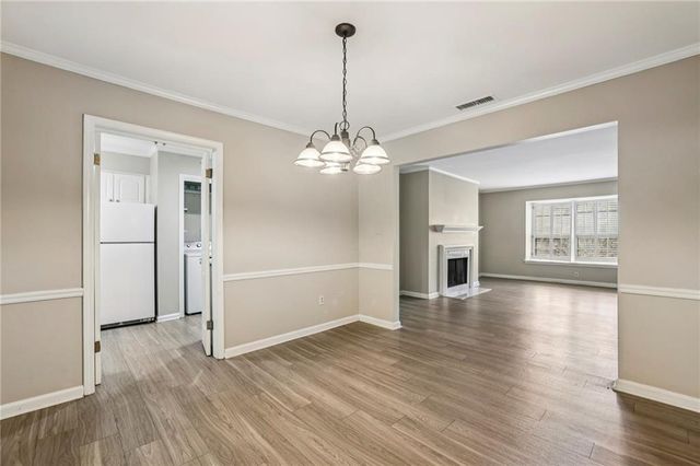 103 La Rue NW Place, Atlanta, GA 30327