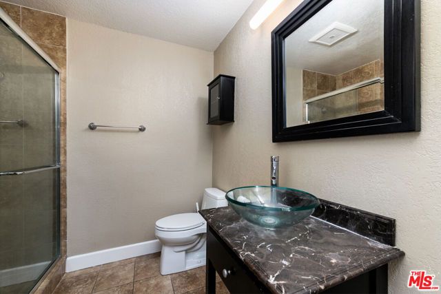 1633 S Bentley Avenue 102, Los Angeles, CA 90025