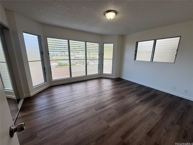 1983 10TH Avenue, Honolulu, HI 96816