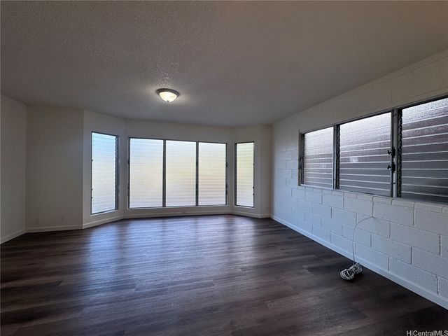 1983 10TH Avenue, Honolulu, HI 96816