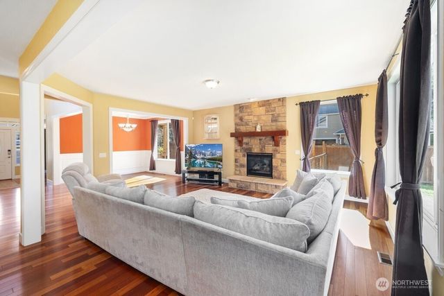 12910 194th Avenue Ct E, Bonney Lake, WA 98391