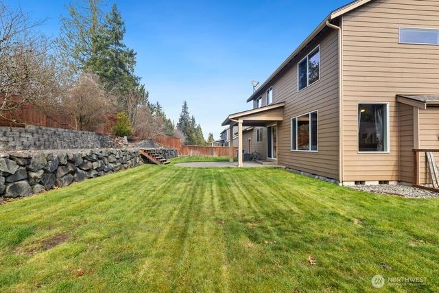 12910 194th Avenue Ct E, Bonney Lake, WA 98391