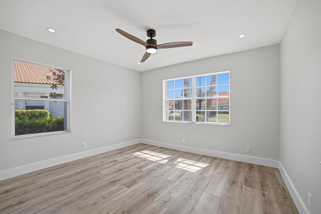 15305 SUMMER LAKE Drive, Delray Beach, FL 33446