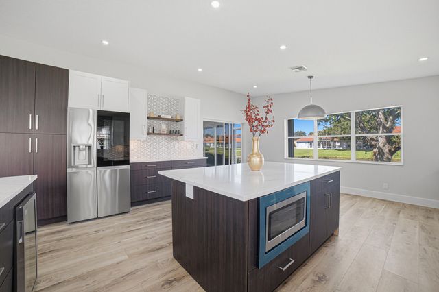 15305 SUMMER LAKE Drive, Delray Beach, FL 33446