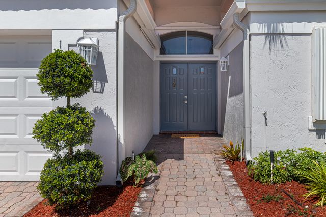 15305 SUMMER LAKE Drive, Delray Beach, FL 33446