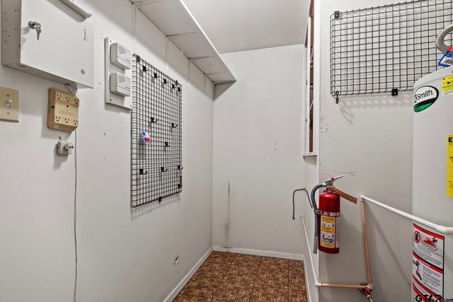 407 Hickory, Mt Pleasant, TX 75455