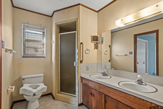 407 Hickory, Mt Pleasant, TX 75455