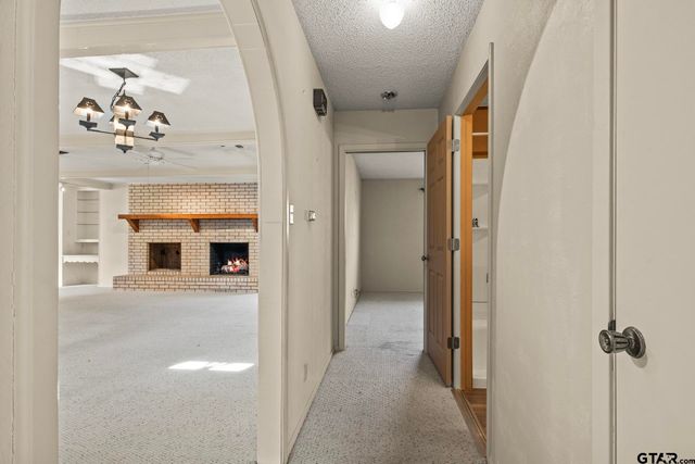 407 Hickory, Mt Pleasant, TX 75455