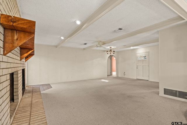 407 Hickory, Mt Pleasant, TX 75455