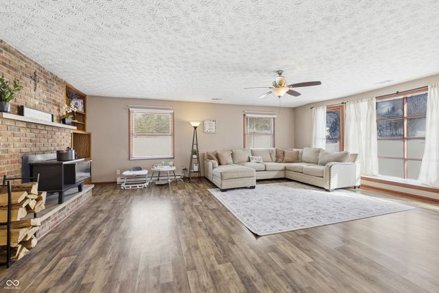 4476 E Rembrandt Drive, Martinsville, IN 46151