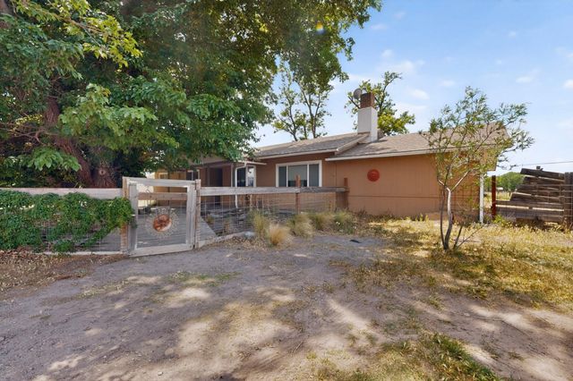 2535 Margaret Drive, Bosque Farms, NM 87068