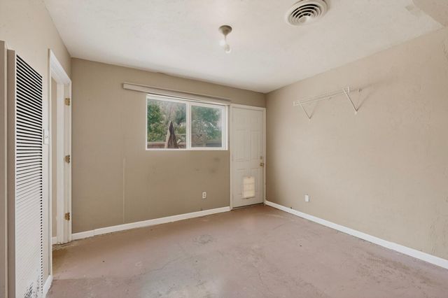 2535 Margaret Drive, Bosque Farms, NM 87068