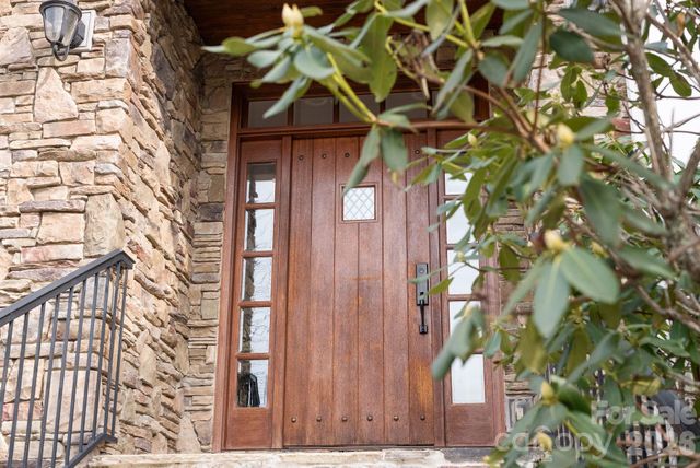 19 Angler Trail, Asheville, NC 28803