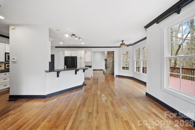 19 Angler Trail, Asheville, NC 28803