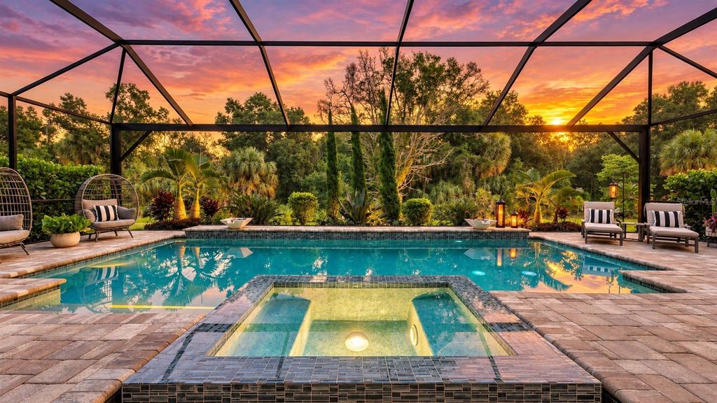 Image 2 of property listing at 4607 TRENTO PLACE, Bradenton, FL 34211