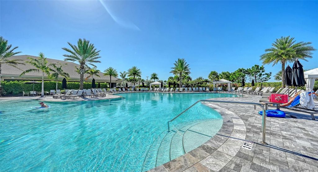 Image 71 of property listing at 4607 TRENTO PLACE, Bradenton, FL 34211