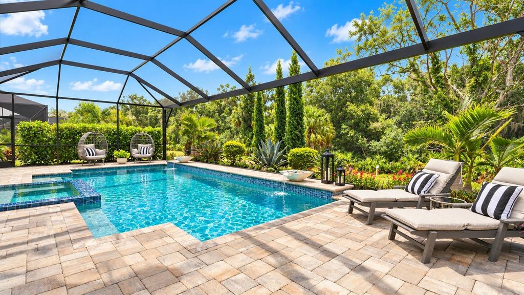 Image 10 of property listing at 4607 TRENTO PLACE, Bradenton, FL 34211