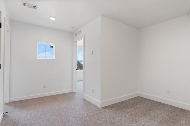 24237 Western Avenue, Washington, OK 73093