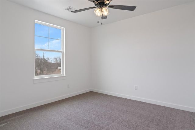 24237 Western Avenue, Washington, OK 73093