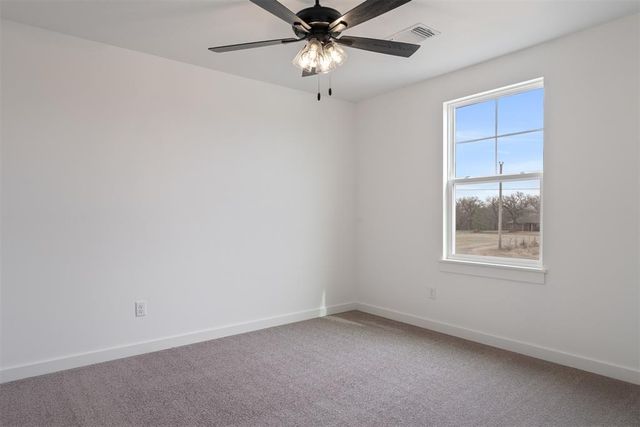 24237 Western Avenue, Washington, OK 73093