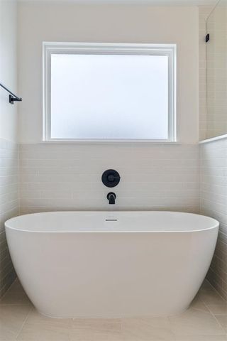 24237 Western Avenue, Washington, OK 73093