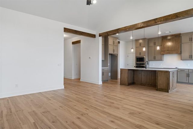 24237 Western Avenue, Washington, OK 73093