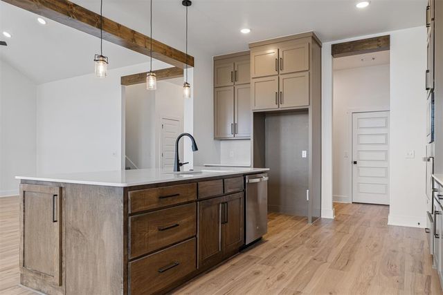 24237 Western Avenue, Washington, OK 73093