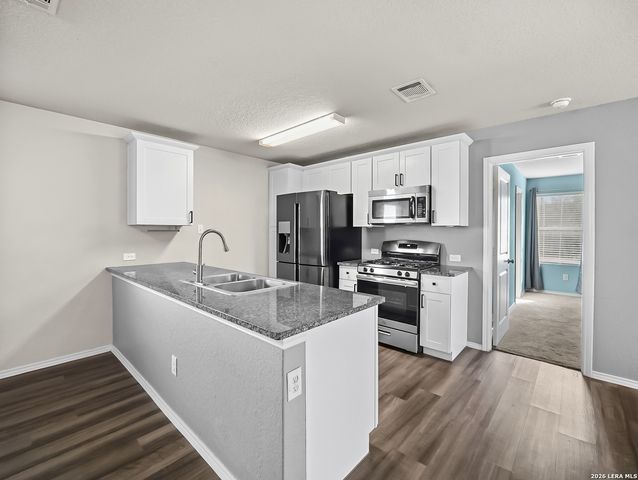 7707 Nopalitos Cove, San Antonio, TX 78239