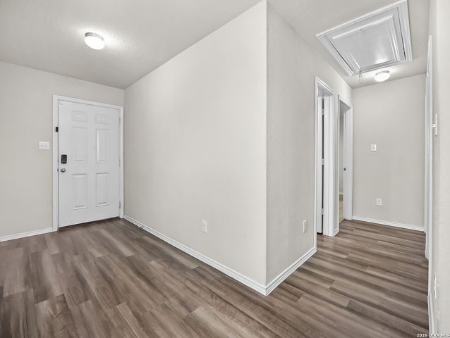 7707 Nopalitos Cove, San Antonio, TX 78239