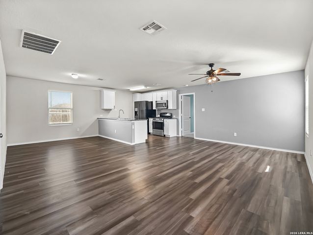 7707 Nopalitos Cove, San Antonio, TX 78239